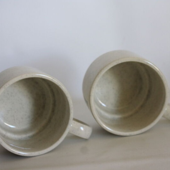 Vintage His and Hers Retro Stackable Coffee Mugs - Picture 3 of 4